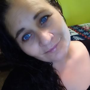 Meet your Posher, Della